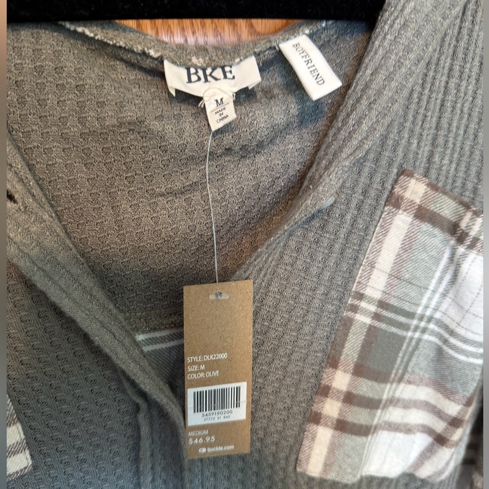 BKE “Boyfriend” Flannel Hooded NWT - Picture 3 of 4